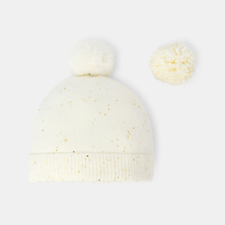 طاقية مزينة بالترتر باللون الأبيض للفتيات